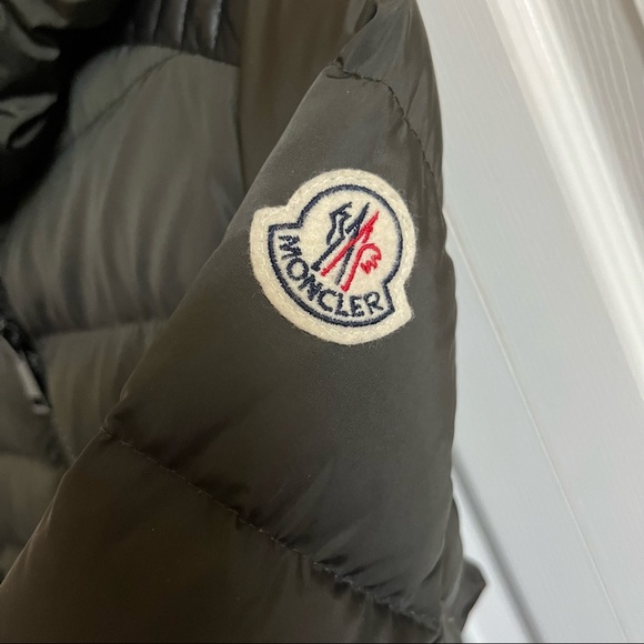 Moncler jakcet - Picture 3 of 3